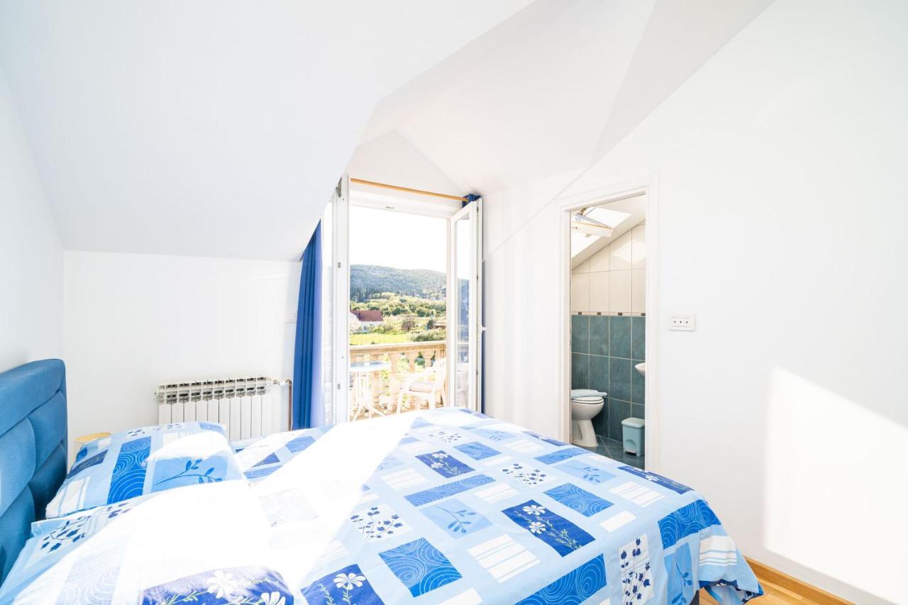 Francesca Guesthouse 믈리니 외부 사진