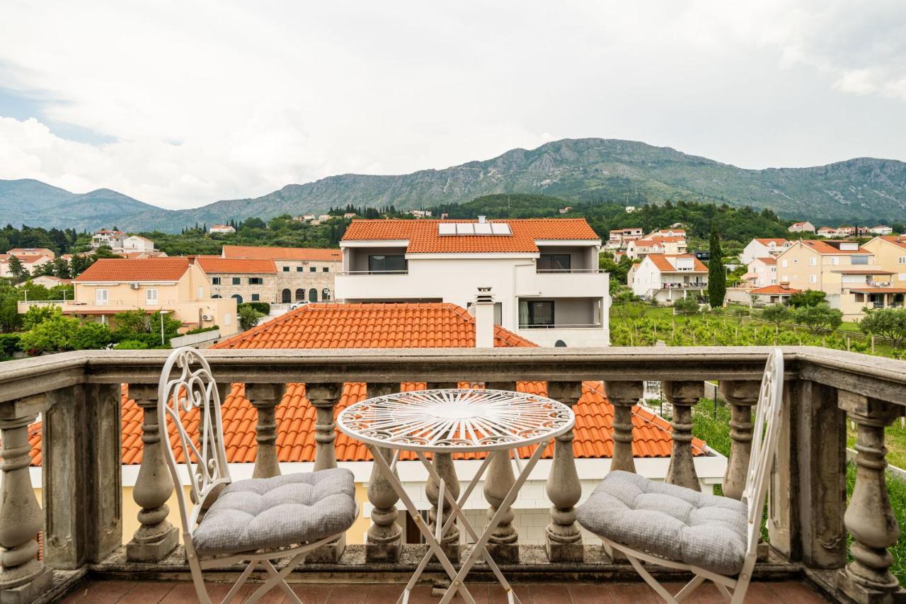 Francesca Guesthouse 믈리니 외부 사진